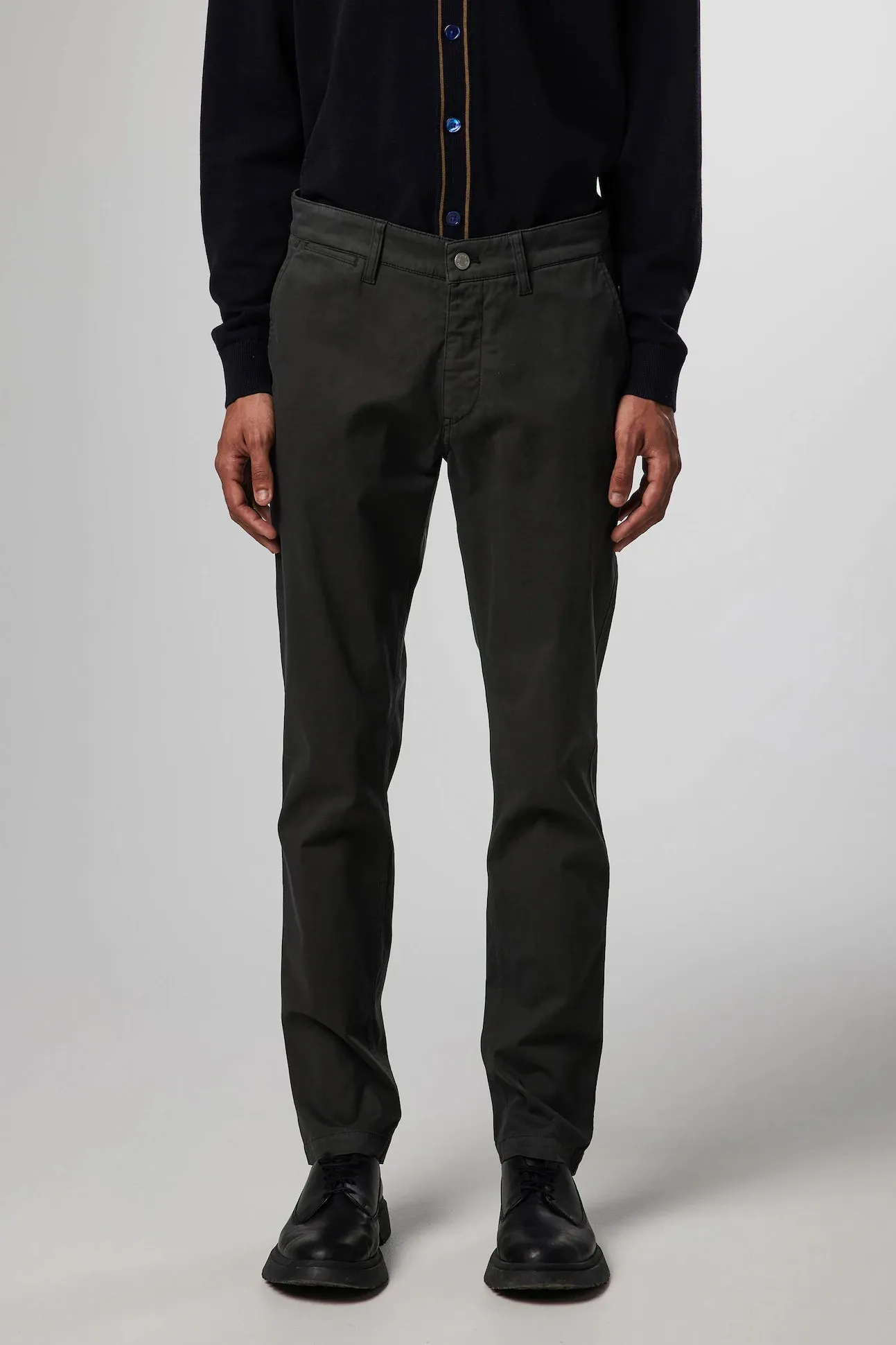 No Nationality Marco Slim Cotton Chino in Khaki Grey